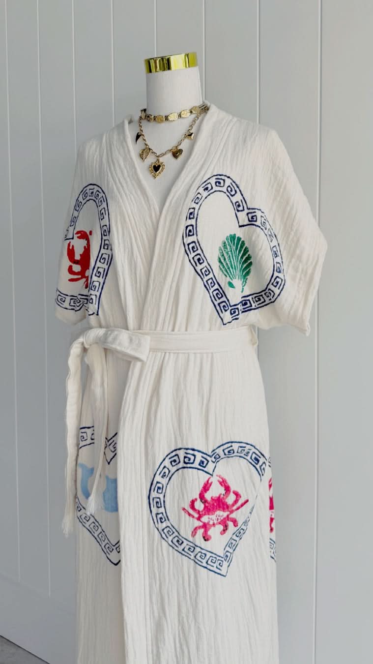 Natural Long Robe Short Sleeve - Crab/Sardine/Shell | Cie Cie