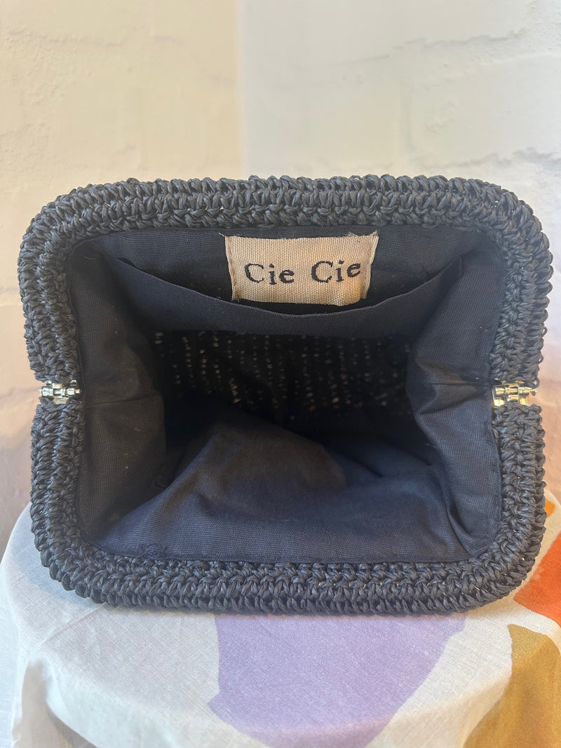 CIE CIE HANDWOVEN CLUTCH - TAN/BLACK