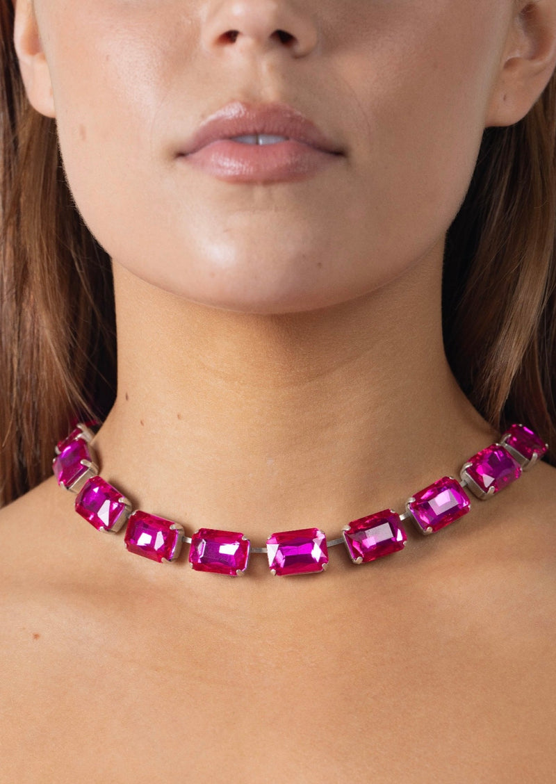 SHINE BRIGHT STACKABLE NECKLACE - FUCHSIA